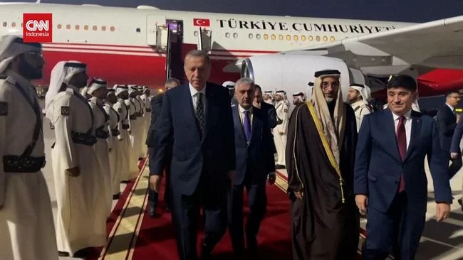 VIDEO: Erdogan Tiba di Doha untuk Tonton Langsung Final Piala Dunia