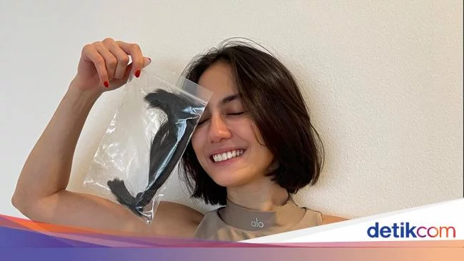 7 Potret Gaya Baru Pevita Pearce Dengan Rambut Pendek yang Curi Atensi