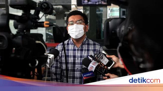 ICW: Apakah Luhut Tak Senang Jika KPK Memberantas Korupsi?