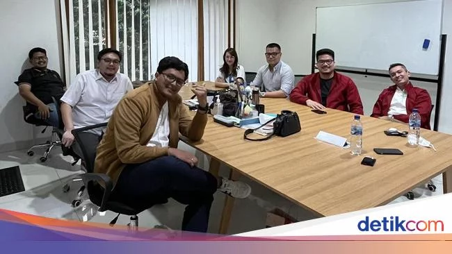 Respons PSI Kadernya Kumpul Bareng Tsamara-Rian Ernest Usai Keluar Partai