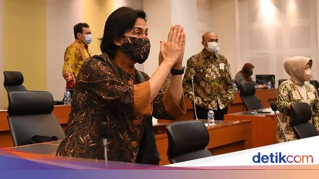 Jokowi Curhat Tak Diajak Nyanyi-nyanyi, Sri Mulyani: Siap Salah Pak Presiden!