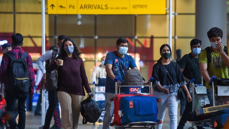 Waspadai Varian Baru COVID-19, India Bakal Tes Acak 2 Persen Pelancong Internasional