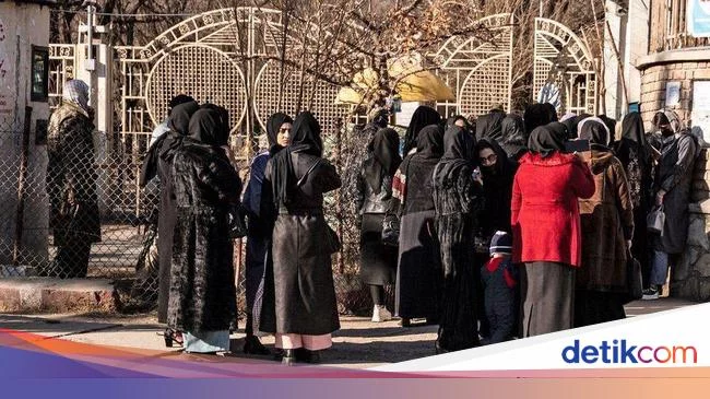 Negara-negara Muslim Kecam Keras Taliban Larang Perempuan Kuliah
