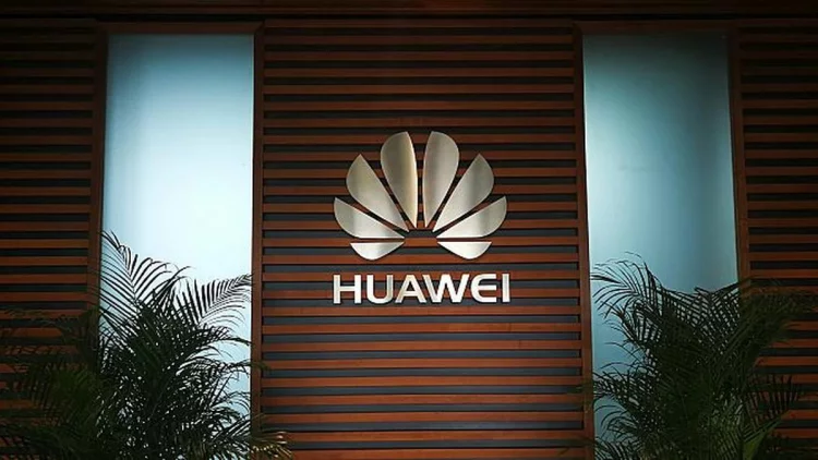 Teknologi Huawei Bakal Hadir di 15 Juta Mobil Setiap Tahun