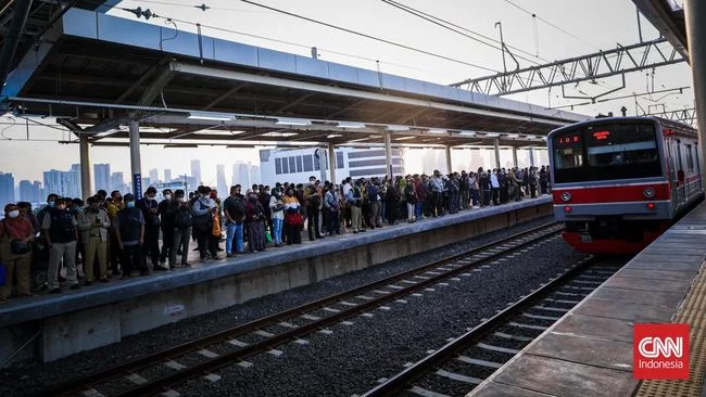 Tarif KRL Orang Kaya Bakal Lebih Mahal