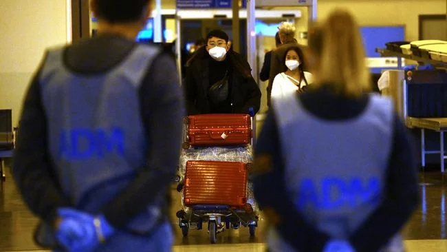 China Dongkol, Minta Negara-negara Tak Batasi Pelancong Beijing