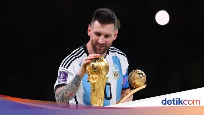 Sihir 'Jalan Kaki' Messi dan Kisah Manis Argentina di Piala Dunia