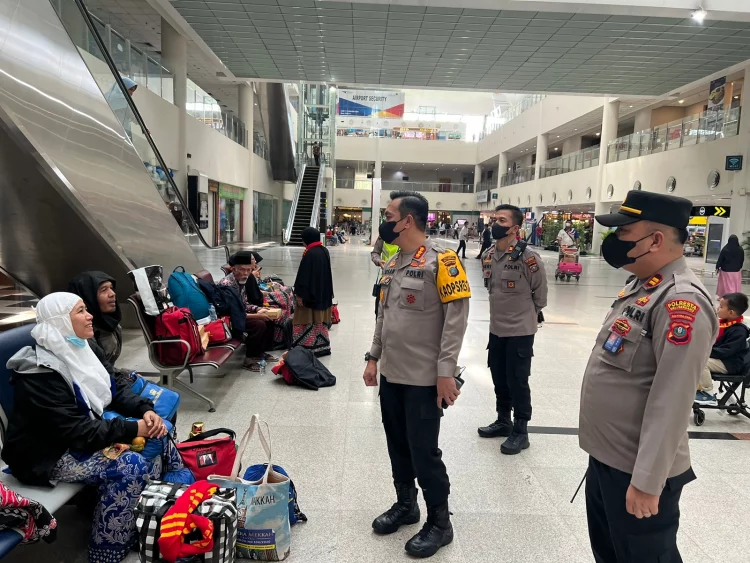 Kapolresta DS Pantau Arus Balik Mudik Di Bandar Internasional Kualanamu