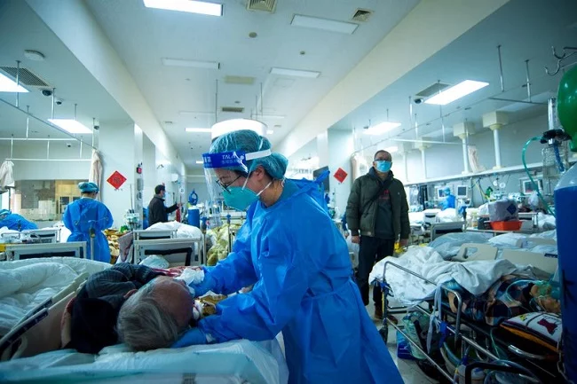 Lonjakan Covid-19 di China: 70% Populasi Shanghai Terinfeksi