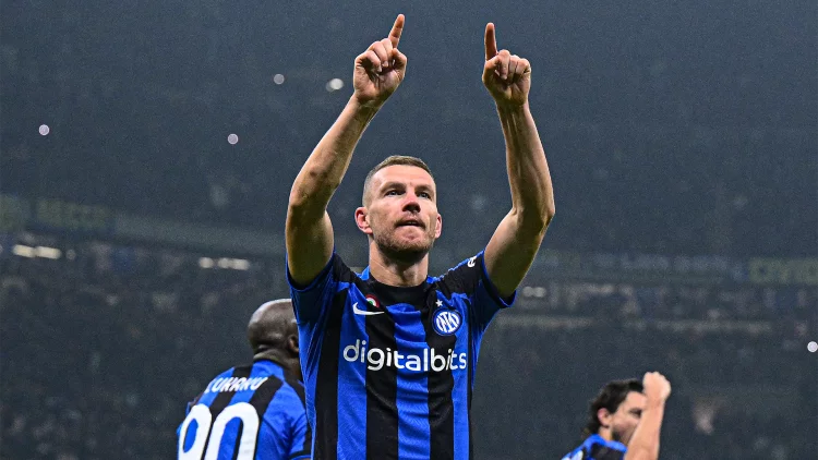 Edin Dzeko Pahlawan! Inter Milan Hadirkan Kekalahan Pertama Bagi Napoli Di Serie A Musim Ini