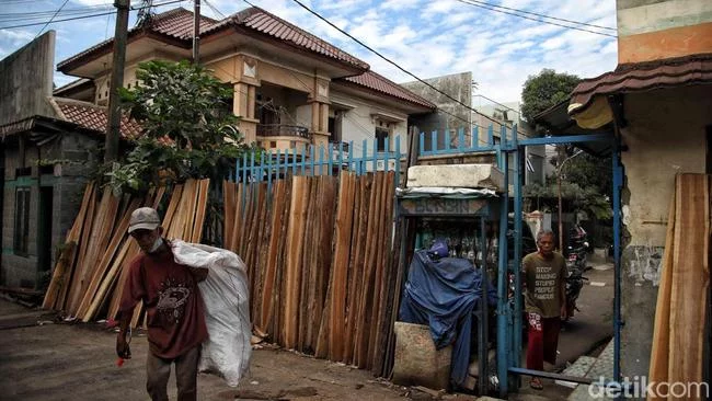 7 Foto Before-After Rumah Mewah Ibu Eny & Tiko yang Viral Terbengkalai Kini Bersih