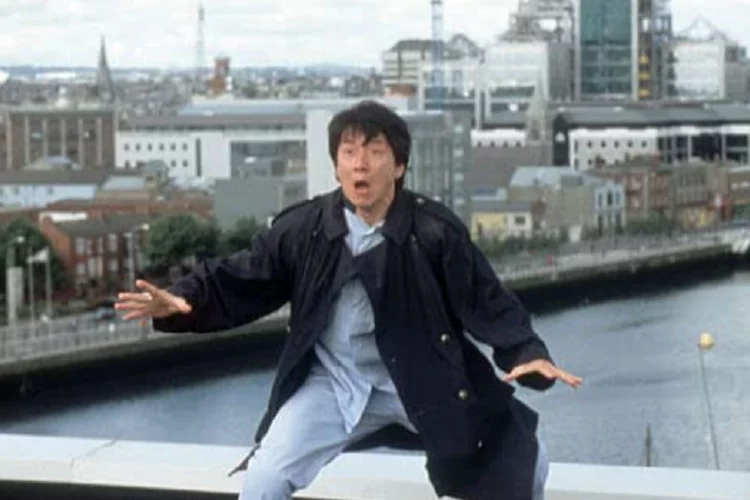 Sinopsis Film THE MEDALLION di INDOSIAR: Jackie Chan Peroleh Kekuatan Setelah Miliki Medali Misterius