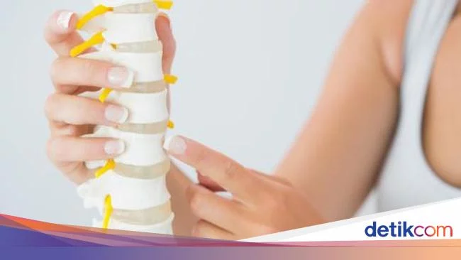 Osteoporosis Adalah: Penyebab Tulang Keropos dan Gejalanya