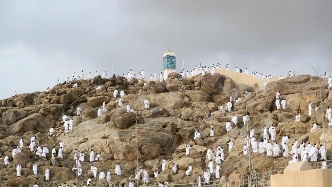 Heboh Pegunungan Mekkah Arab Saudi Menghijau, Warganet Singgung Kiamat