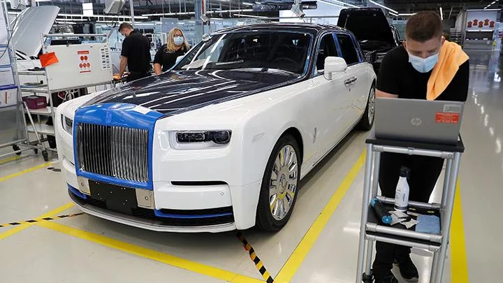 2022 Rolls-Royce Kirim 6.021 Mobil, Tertinggi dalam Sejarah
