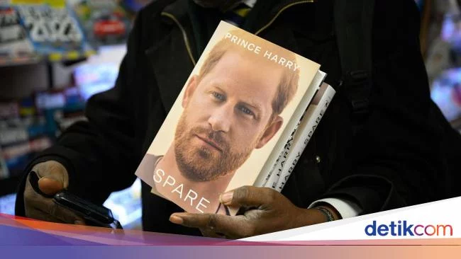 Harry dan Meghan Markle Tak Menyangka Bakal Dihujat Seusai Spare Rilis