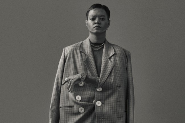 Pemotretan dengan Gaya Ala Sam Smith, Reza Arap Dihujat Netizen: Gw Kira Manusia Silver Bang