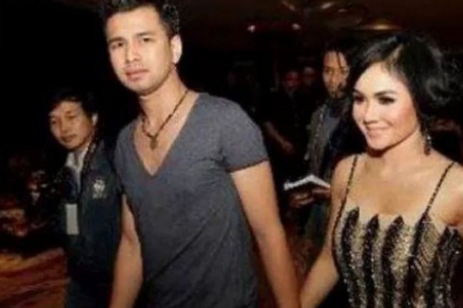 Yuni Shara Bongkar Sifat Asli Raffi Ahmad Saat Pacaran : Pencemburu Dan Suka Lihat HP