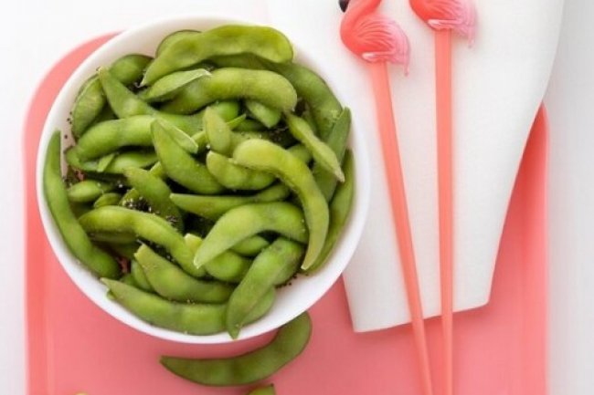 Empat Jenis Makanan Ini dapat Membuat Tidur Lebih Nyenyak di Malam Hari