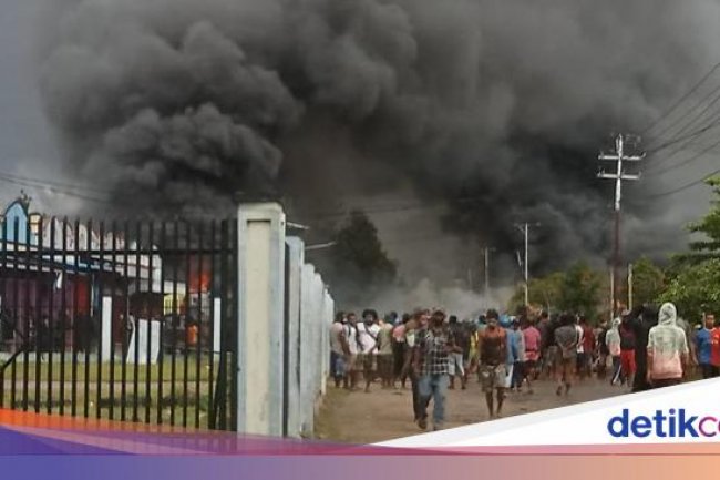 9 Orang Tewas Buntut Isu Penculikan Anak di Wamena, Polisi Kena Panah