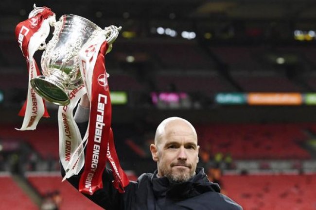 Alasan Ten Hag Berjoget Saat MU Juara Carabao Cup