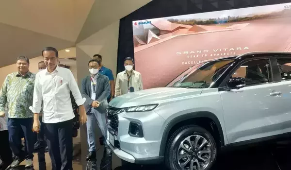 Dibuka Jokowi, IIMS 2023 Hadirkan Lebih dari 45 Merek Otomotif