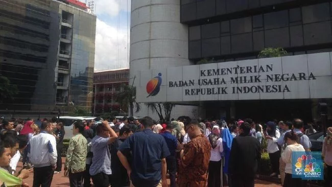 Dapen BUMN Defisit Rp 9,8 T, Ribuan Karyawan Jadi Korban?