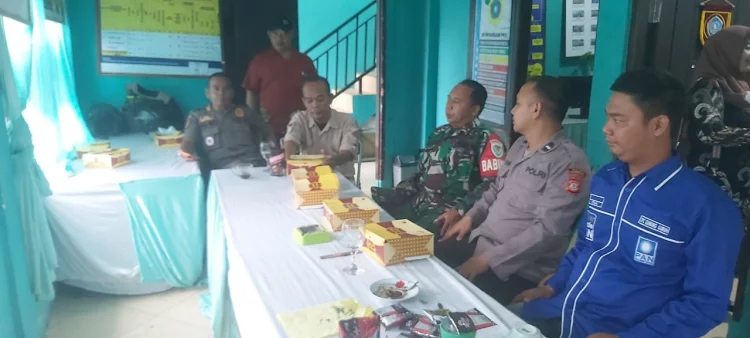 Dengarkan Saran Masyarakat, Polsek Gunungguruh Sukabumi Selenggarakan Jum’at Curhat