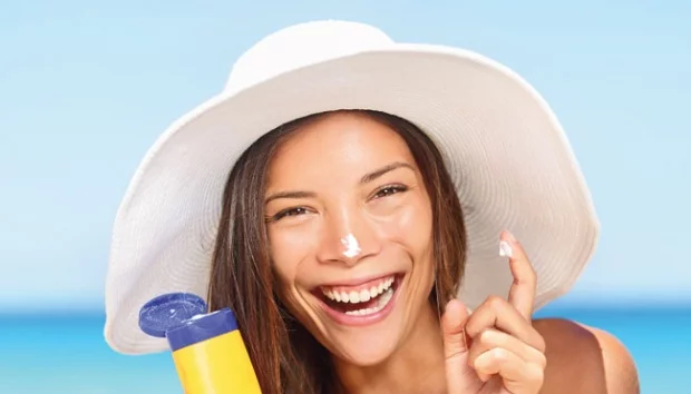 Sering Dikira Sama, Ini Perbedaan Sunblock dan Sunscreen » JOGLOSEMAR NEWS