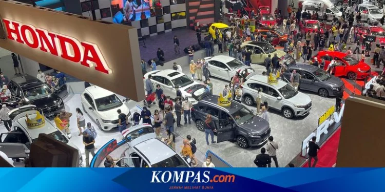 Jadwal Shuttle Bus Gratis ke Pameran Otomotif IIMS 2023