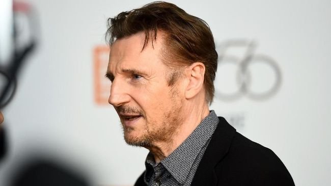 Dapat Ultimatum dari Istri, Liam Neeson Rela Tolak Peran James Bond