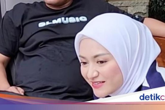 Nathalie Holscher 'Pulang ke Tambun' Rumah Sule