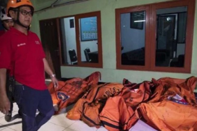 13 Meninggal Dalam Peristiwa Kebakaran Depo Pertamina Plumpang