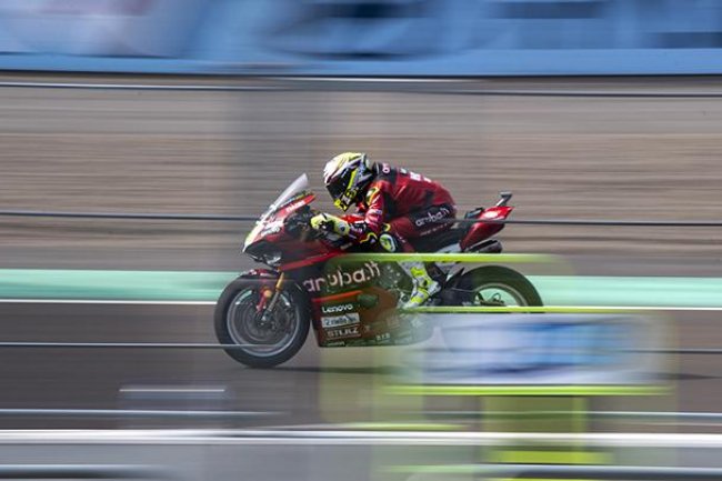Bautista Tecepat di Sesi Warm Up WSBK Mandalika, Toprak P5