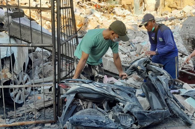 Usai Terbakar, Sepeda Motor Korban Kebakaran Depo Pertamina Plumpang Masih Hidup