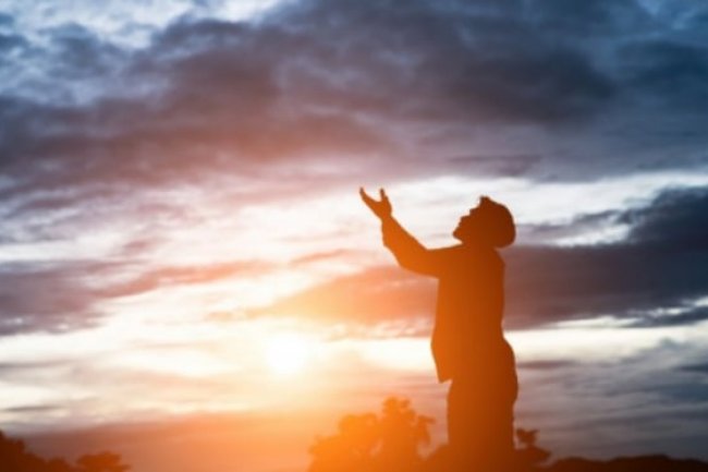 Simak! Inilah Amalan dan Keutaman Malam Nisfu Syaban Menurut Buya Yahya