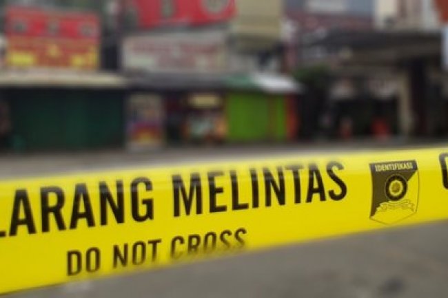 Kejar Ibu-Ibu Mau ke Pasar, Dua Remaja Bawa Celurit Jatuh Ditabrak Mobil di Magelang