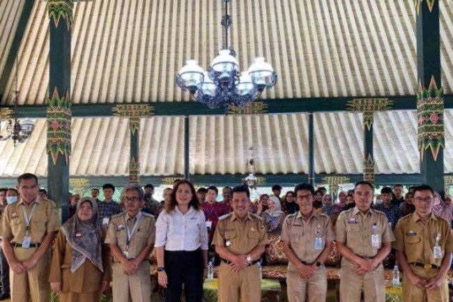 Bupati Afif Nurhidayat Dorong Aparatur Pemerintahan di Wonosobo Kuasai Teknologi Informasi