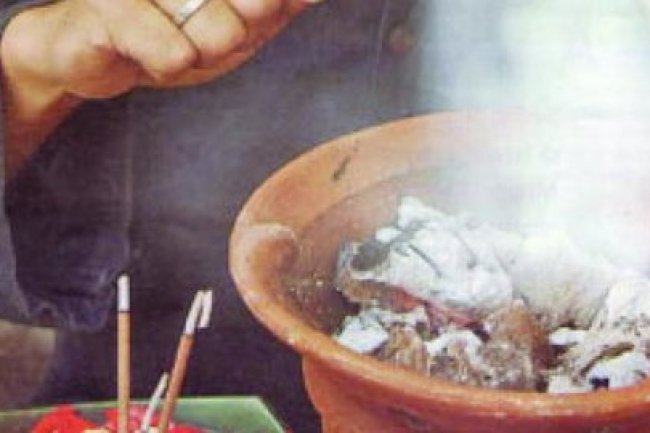 Diduga Punya Ilmu Santet, Rumah Warga di Tapanuli Selatan Dirusak Massa