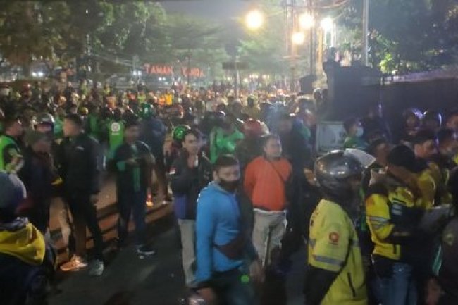 Duduk Perkara Perselisihan Ojol dan Debt Collector hingga 'Kepung' Mapolresta Bandung
