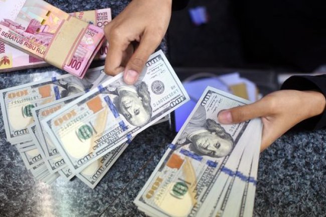Dibuka Melemah di Rp15.455 per Dolar AS, Rupiah Diproyeksi Rebound