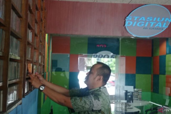 Pataka RRI, restorasi kaset pita dan vinil demi lestarikan informasi teknologi analog - ANTARA News Jawa Timur