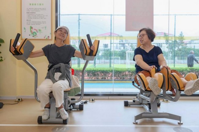 Shanghai Manfaatkan Teknologi Digital Lengkapi Infrastruktur Layanan Warga Lansia