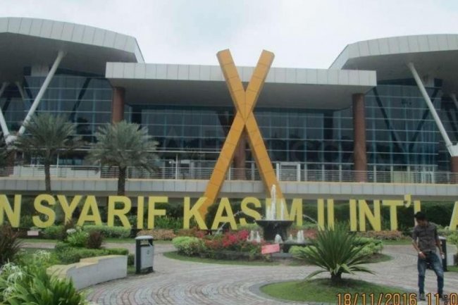 Gubernur Riau Tegaskan Status Bandara SSK II Pekanbaru Masih Bandara Internasional, Tak Masuk Bagian Dievaluasi