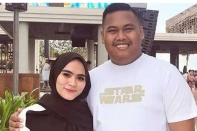 Profil Dewi Amalia, Istri Cantik Ajudan Pribadi
