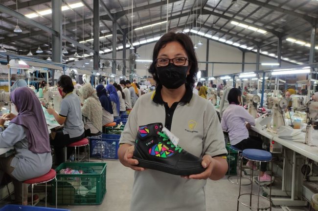 Hindari PHK, Industri Padat Karya Boleh Pangkas Upah dan Jam Kerja