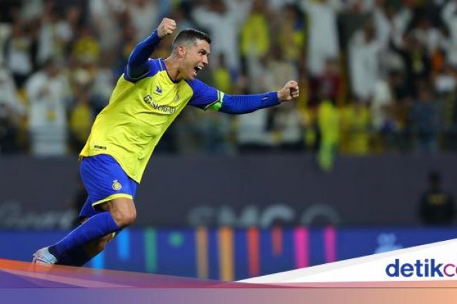Siiiiuuuuu! Ronaldo Cetak Gol Tendangan Bebas Jarak Jauh