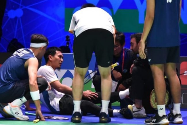 Kronologi Cedera Mohammad Ahsan di Final All England 2023