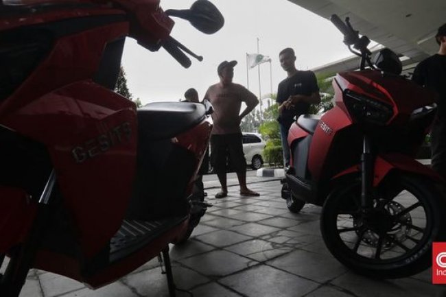 Berlaku Hari Ini, Siapa Penerima Subsidi Motor Listrik Rp7 Juta?
