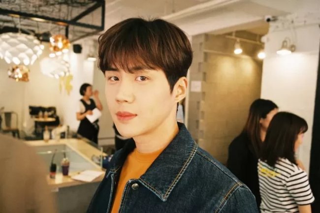 Reaksi Netizen Setelah Mengetahui Kim Seon Ho Dihindari Beberapa Aktris: Bukannya Wajar...